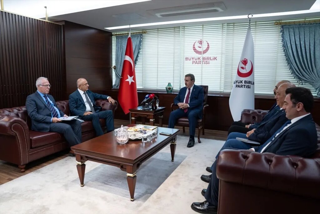 destici farkliliklarimiz zenginliktir kaSH9u2C