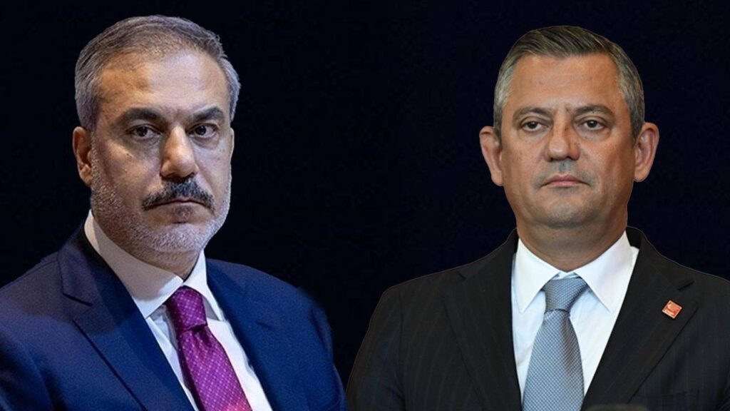 ozgur ozelden hakan fidana sikisinca suriyeye gecer iki bomba turkiyeye atar savas cikaririz diyen adam hadi oradan tiktokcu bdPEOa6y