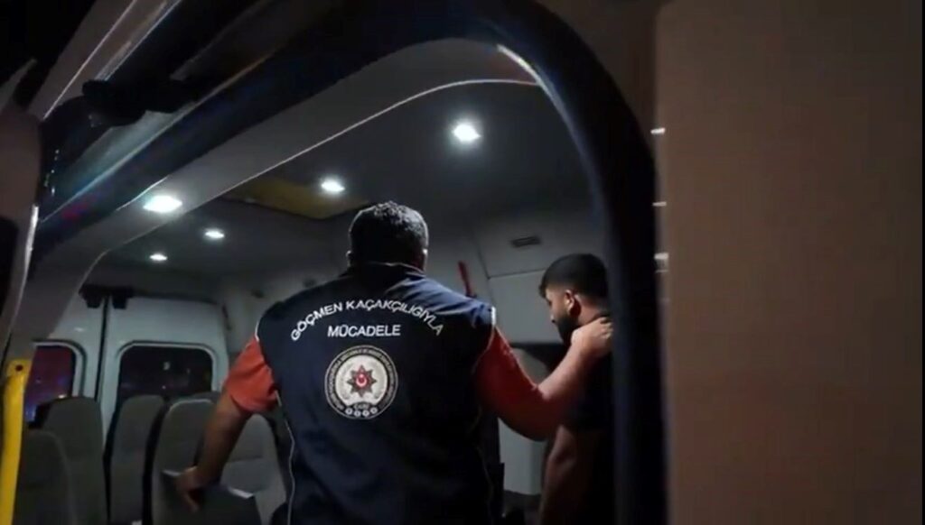 18 duzensiz gocmen yakalandi aZZQHrhi