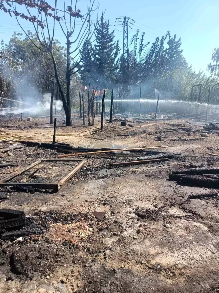 karatasta tarim iscileri cadirinda yangin 1nheewmx