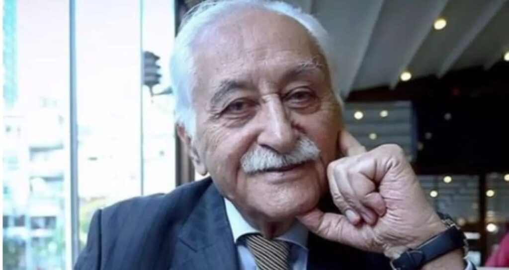 Ünlü şair Yavuz Bülent Bakiler hayatını kaybetti