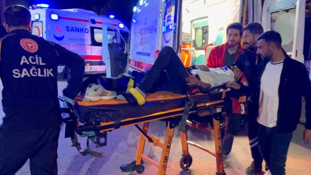 adiyamanda iki ayri motosiklet kazasinda iki yarali RFxzL2Dg.jpg