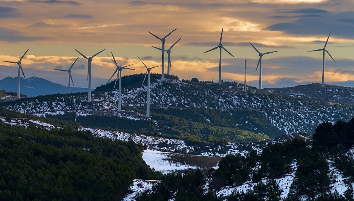 tarihte bir ilk yenilenebilir enerji komuru geride birakti E8fClOTt