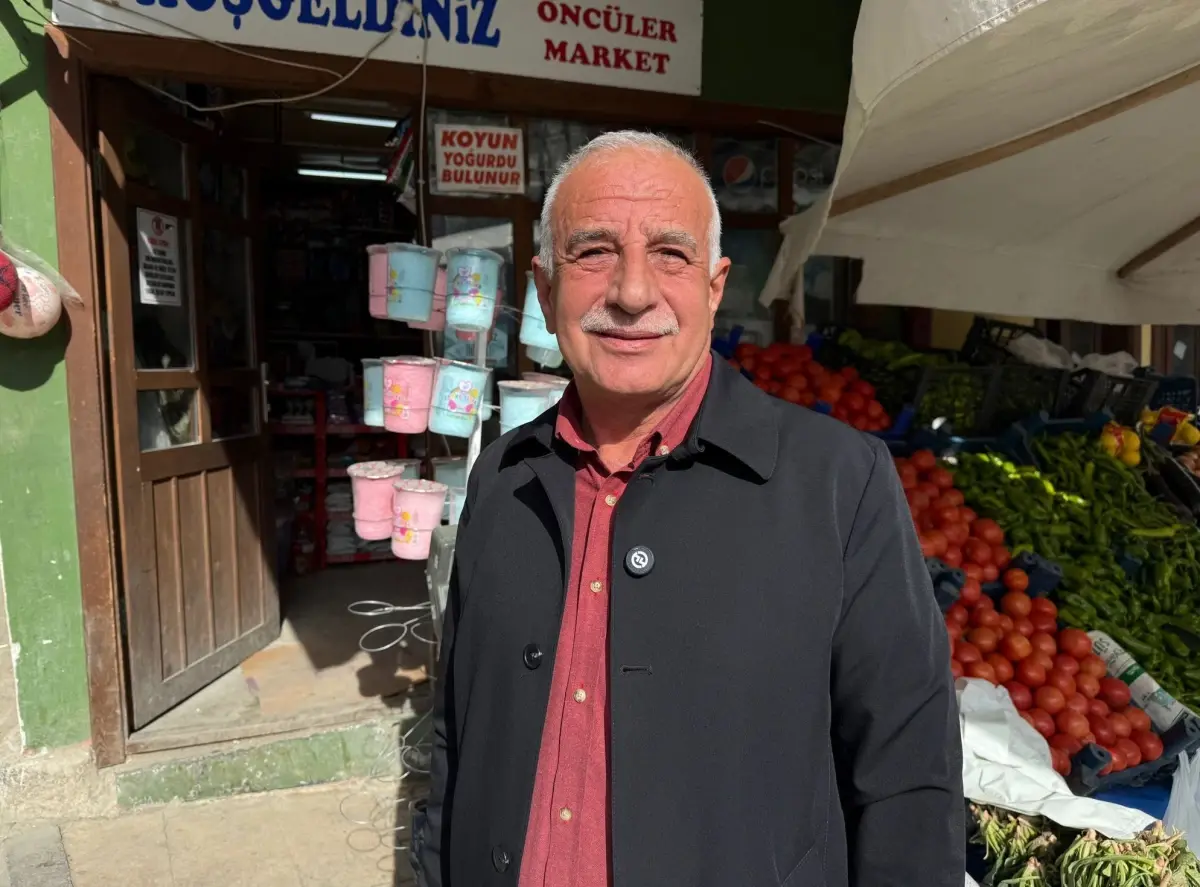 hayirsever bakkalin borcunu odedi h4OuvvXt.jpg