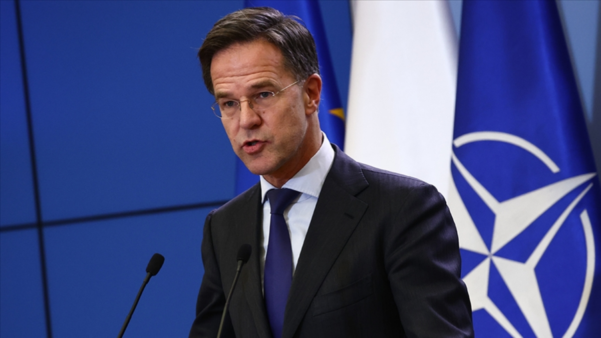 mark rutte turkiyenin karadeniz bolgesinde mayin temizleme cabalari cok degerli FFka9vSG.jpg